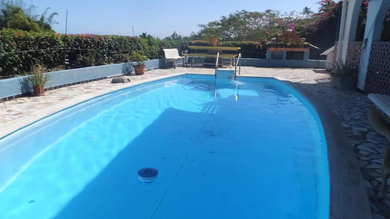 Villa Vaiana Eurl Vaiana Faratea Paopao 0*,